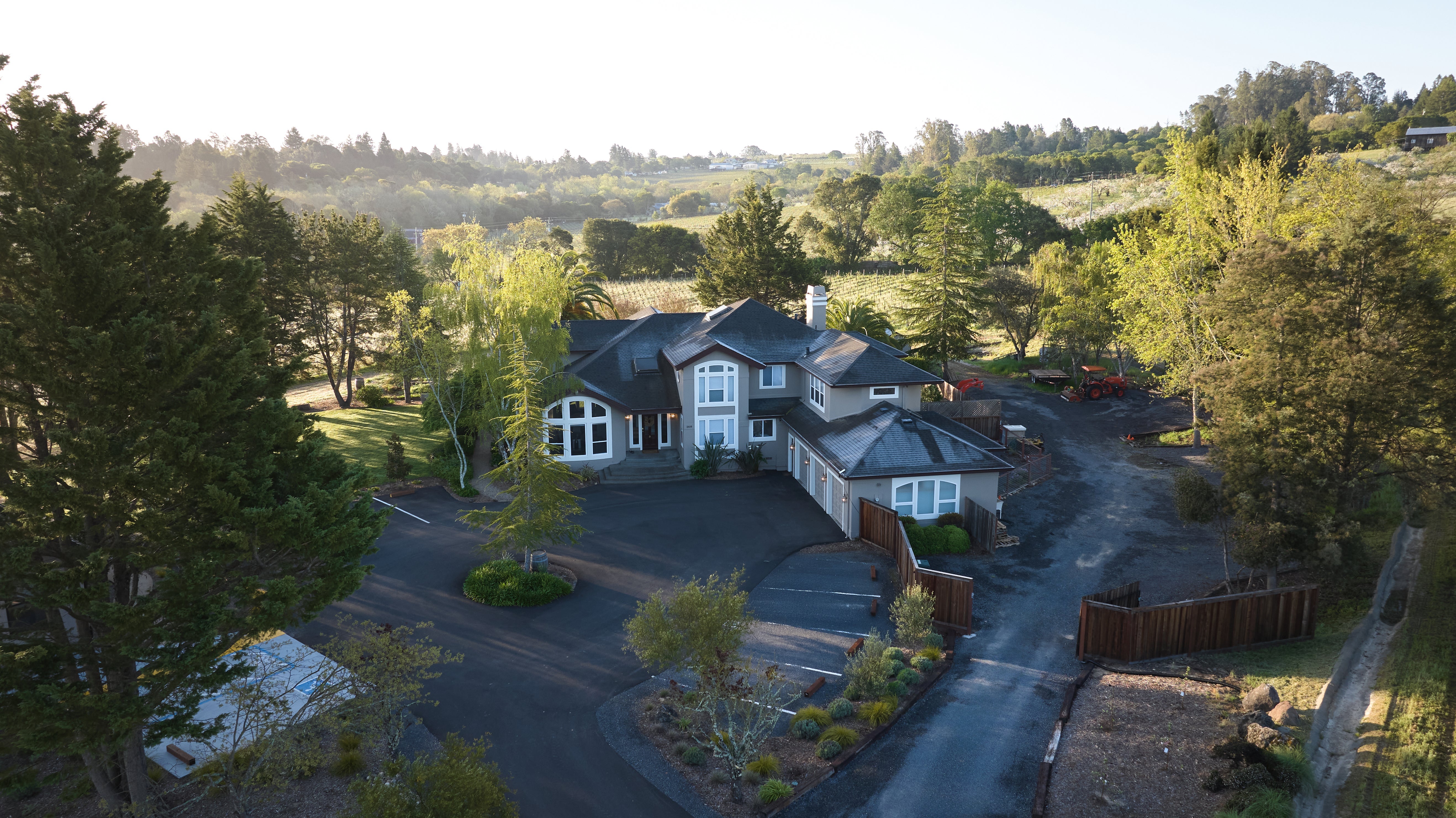 Planning a Fall Wine Country Getaway: Your Complete Sebastopol Guide